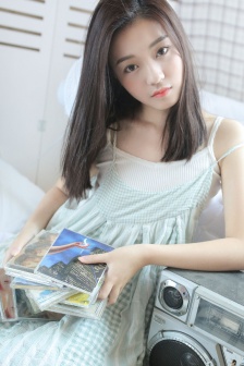 体育生GAY脱裤子自慰小说